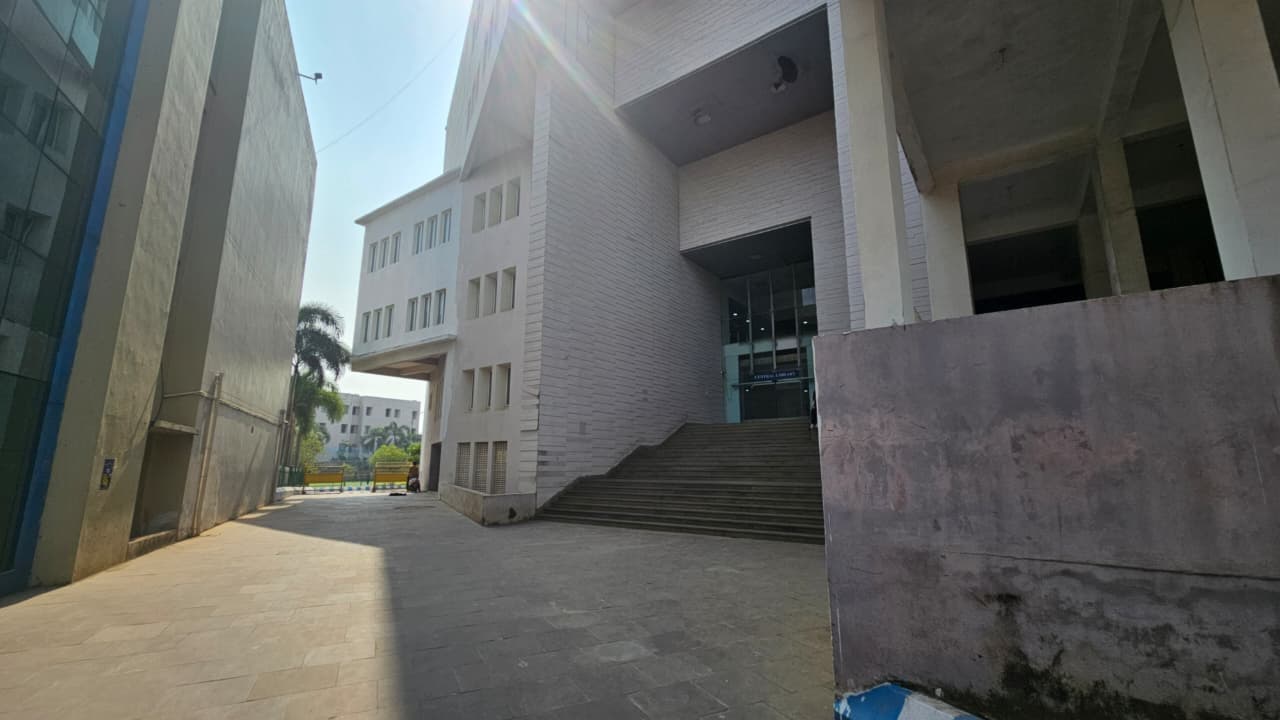 SOA University Campus photo 5